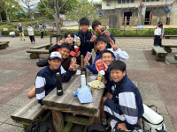 1 (52)